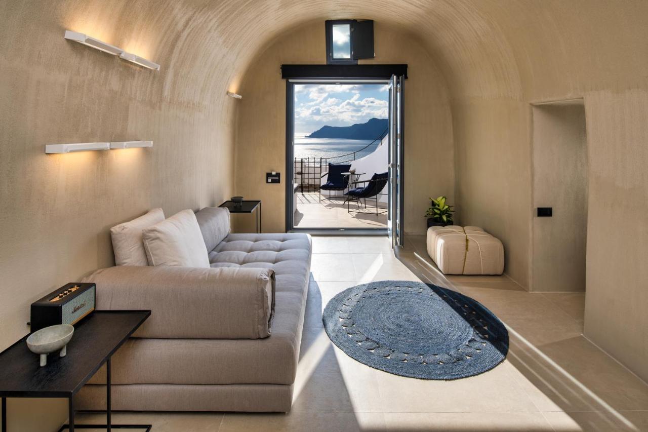 Villa Iota Monocave By Thireon à Oia  Extérieur photo